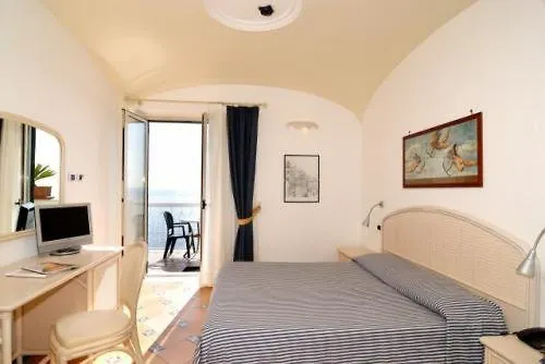 ***  Hotel Bellevue Suite Amalfi Italy